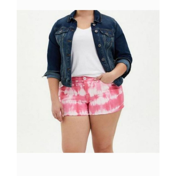 Women's Torrid Plus Size Pink Tie Dye Shorts Size 20 NWT - Picture 1 of 8